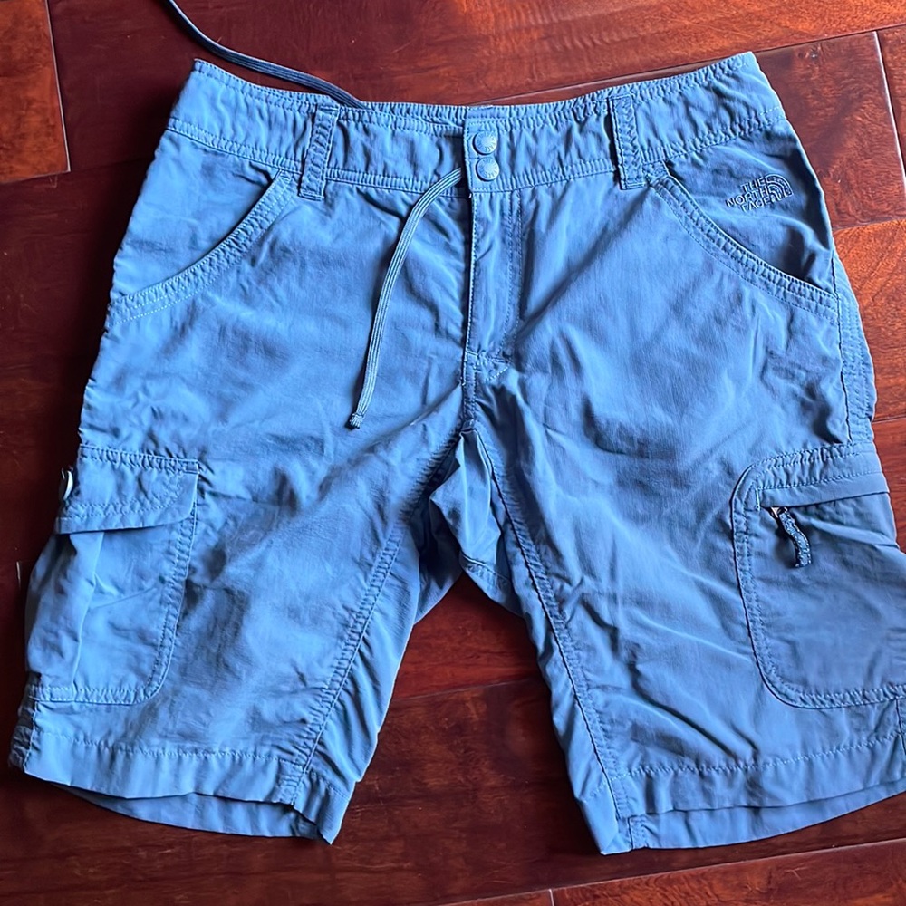 The North Face blue Bermuda shorts M